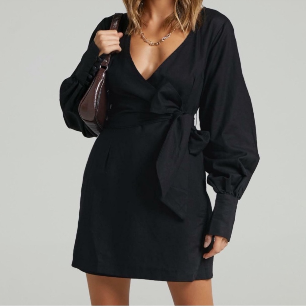 NWT Charlie Holiday Bella Mini Linen Wrap Dress